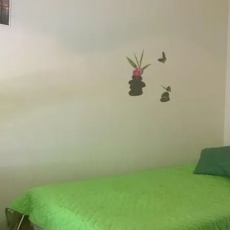 Apartman At A Glance *