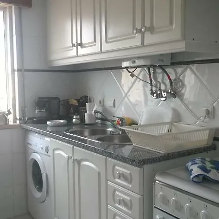 Apartman At A Glance *